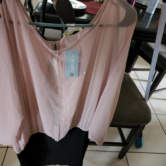 Dress - Picture 1 of 1